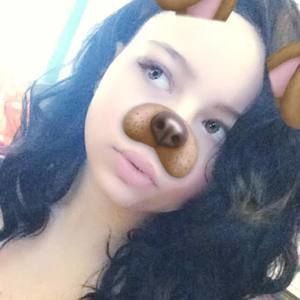 Meet your Posher, Isabelle